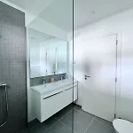 Luz Vila Villa *