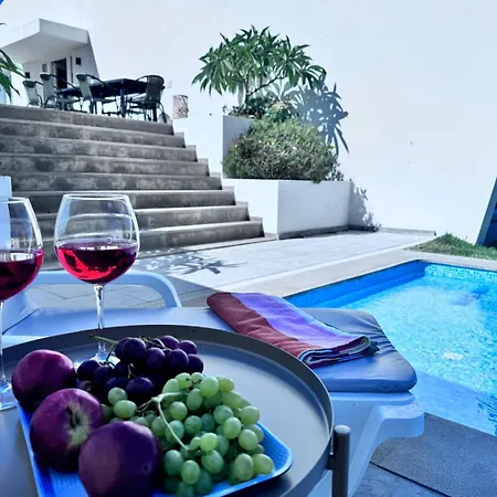Villa Luz Vila Luz